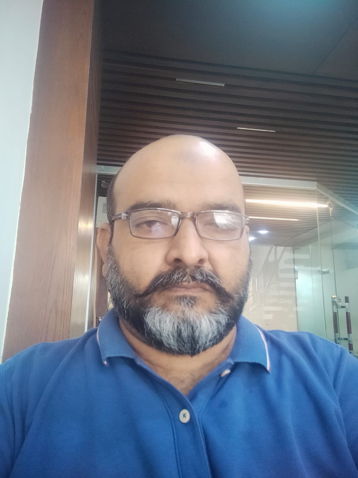 Imran Javed Sheikh, Sales Executive